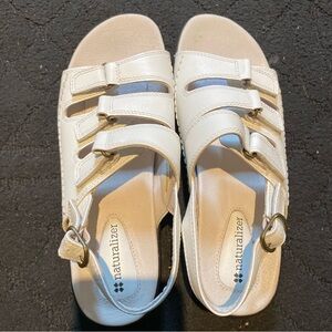 Naturalizer Comfort walking Sandals size 9 White